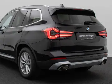 BMW X3 xD20d Kamera DAB H K Leder Sportsitz 18Zoll