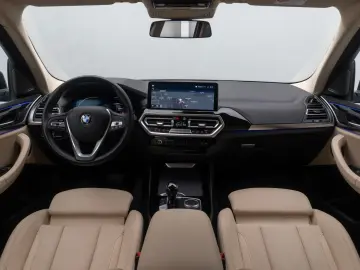 BMW X3 xD20d Kamera DAB H K Leder Sportsitz 18Zoll