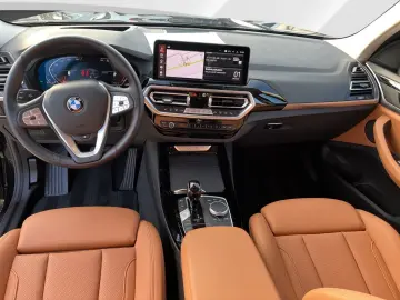 BMW X3 xDrive30i Laserlicht  HU Display  HiFi Sound