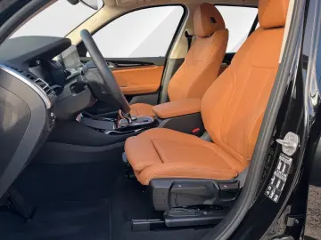 BMW X3 xDrive30i Laserlicht  HU Display  HiFi Sound