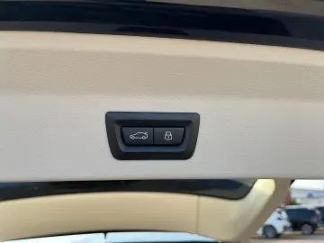 BMW X3 xDrive30i Laserlicht  HU Display  HiFi Sound