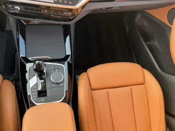 BMW X3 xDrive30i Laserlicht  HU Display  HiFi Sound