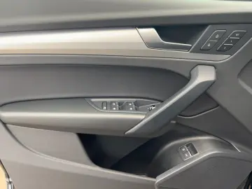 AUDI Q5 50 TFSI e S line quattro S tronic Matrix Pano