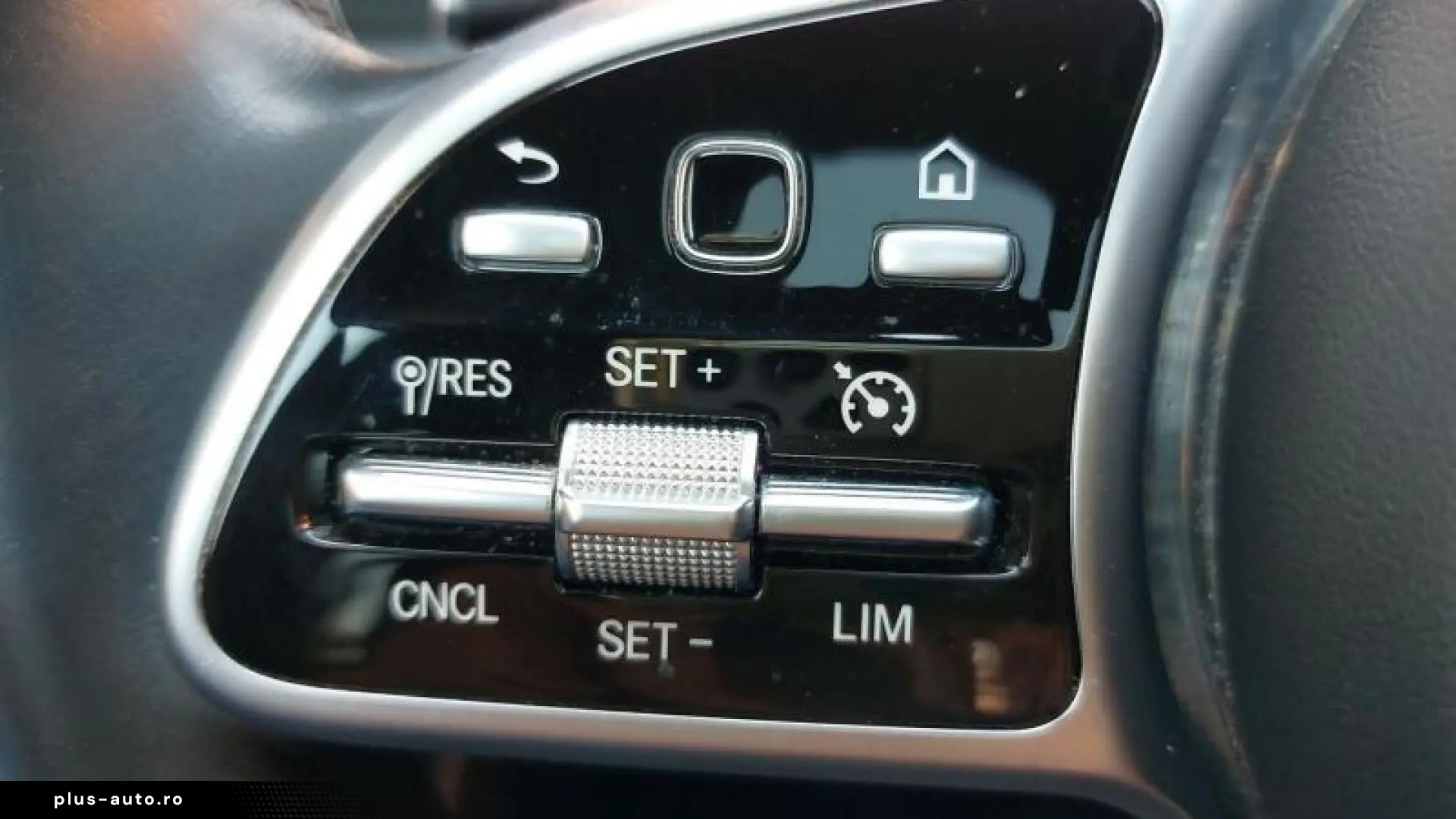 Mercedes-Benz E 220 E Limousine E 220 d 4Matic