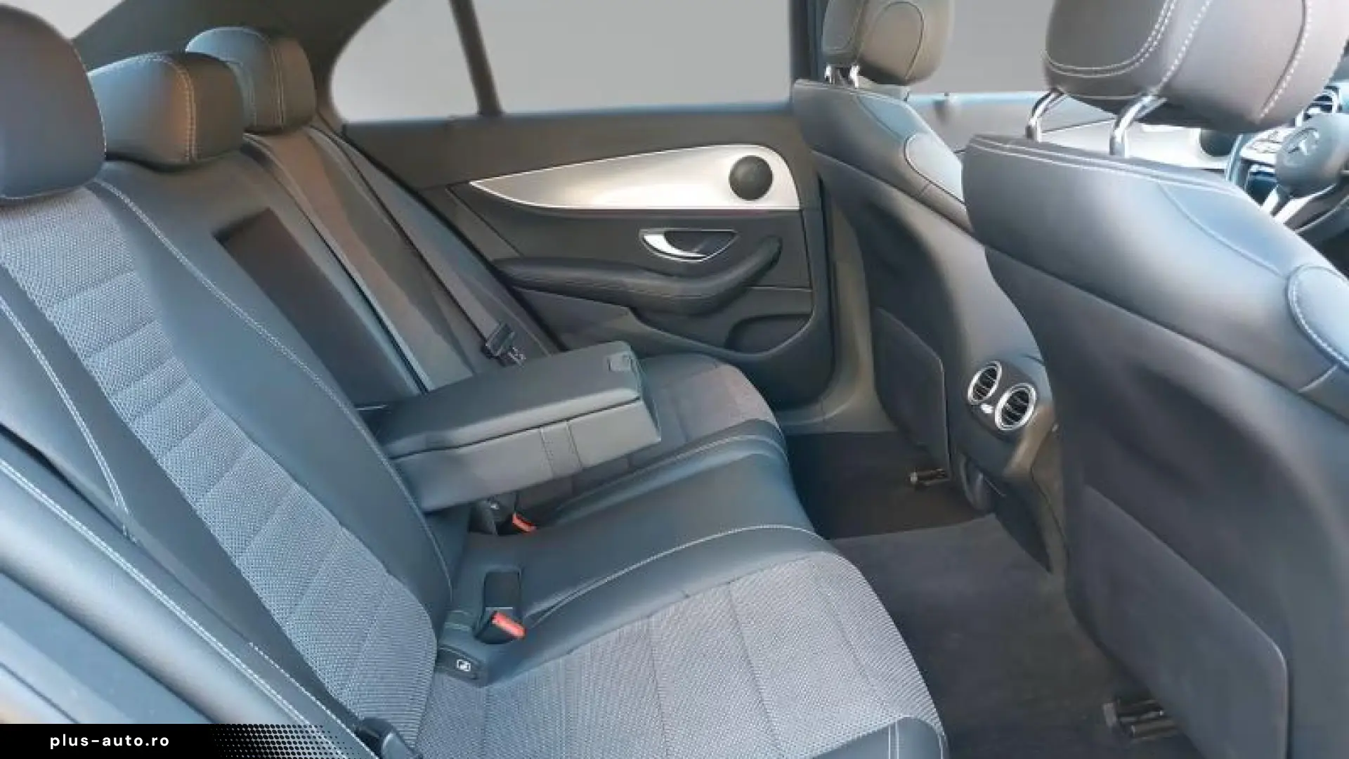 Mercedes-Benz E 220 E Limousine E 220 d 4Matic