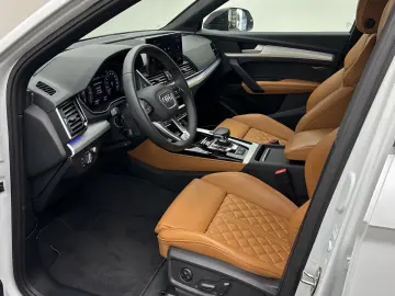 AUDI Q5 Sportback 55 TFSI e S line quattro S tronic M