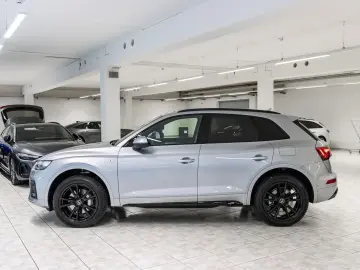 AUDI Q5 S line 55 TFSIe quattro S tronic AHK B&O PANO