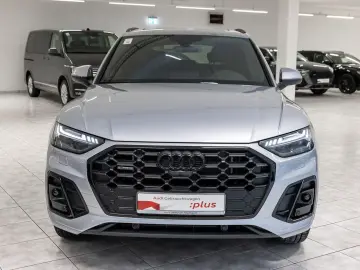 AUDI Q5 S line 55 TFSIe quattro S tronic AHK B&O PANO
