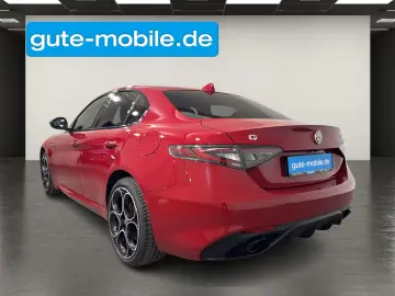 Alfa Romeo Giulia 2.0 Competizione Q4   MATRIX   19  LM