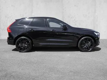 VOLVO XC60 T8 AWD Ultra Black Ed. Plug-In AHK Pano 360
