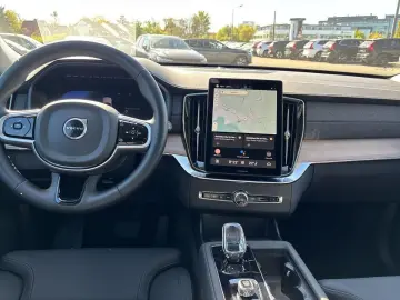 VOLVO XC90 T8 AWD Recharge Plus Dark 360  ACC PANO SHZ