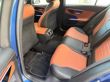 MERCEDES-BENZ C 200 4Matic Limousine AMG-Line