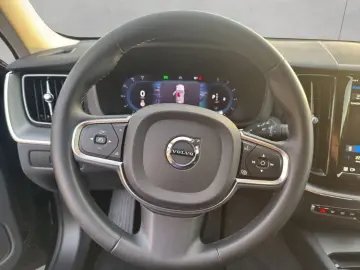 VOLVO XC60 B5 AWD Core Aut 19'' Winter- Pa…