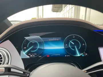 MERCEDES-BENZ EQS 580 4M AMG  PANO MASSAGE AIRMATIC DIGITAL