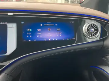 MERCEDES-BENZ EQS 580 4M AMG  PANO MASSAGE AIRMATIC DIGITAL