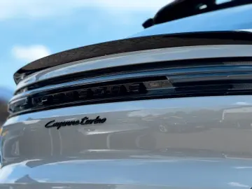 PORSCHE Cayenne Coupe Turbo E-Hybrid mit GT-Paket