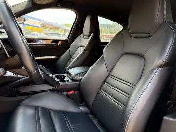 PORSCHE Cayenne Coupe Turbo E-Hybrid mit GT-Paket