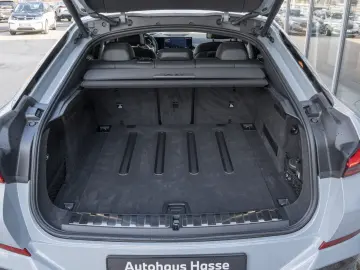 BMW X6 xDrive40i M-Sport Pro 22Z 360  AktLENK LUFTFE