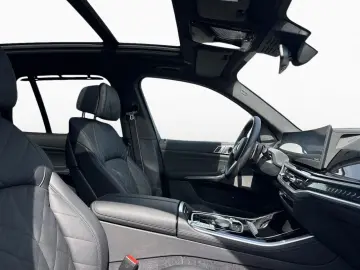 BMW X5 xDr 40i M SPORT PRO SoftCl AHK Pano H K DAPro