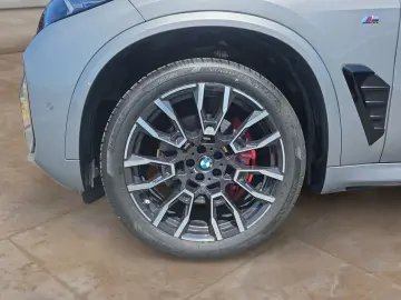 BMW X5 xDrive40i M Sport   GARANTIE-10.2030