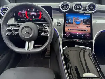MERCEDES-BENZ GLC 300 e 4M Coupé AMG  Pano  AIRMATIC  Sound