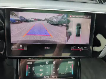 AUDI e-tron Sportback 55 S-Line Leder Matrix Pano AHK