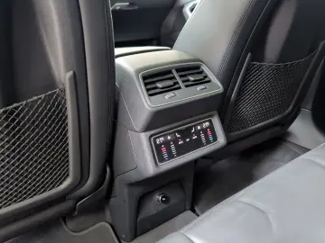 AUDI e-tron Sportback 55 S-Line Leder Matrix Pano AHK