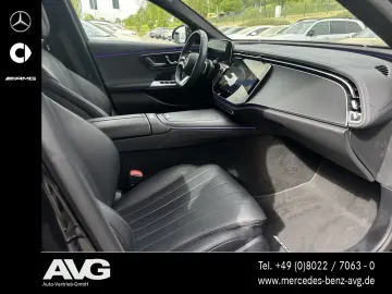 MERCEDES-BENZ E 400 e 4M AMG Pano HUD Night Burm4D S…