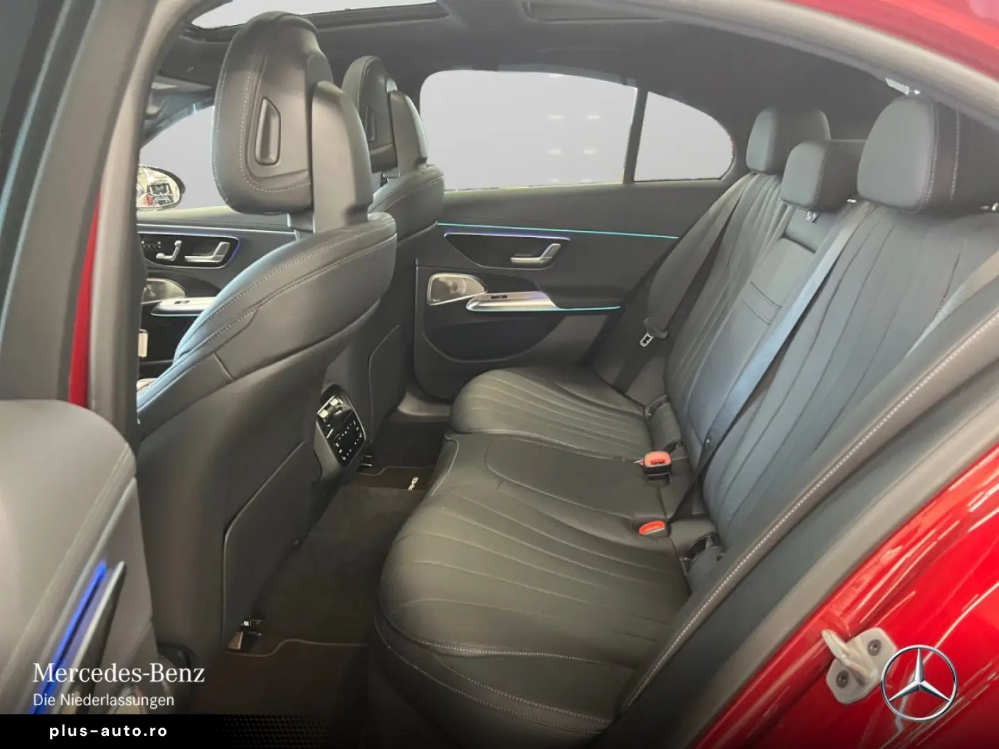 MERCEDES-BENZ E 300 e AMG PREM.  PANO LEDER SUPER 20  NIGHT