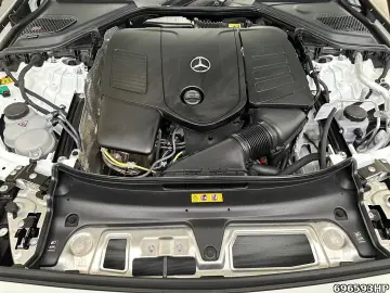 MERCEDES-BENZ E 400 e 4M AMG Night Pano 360  DIGITAL…