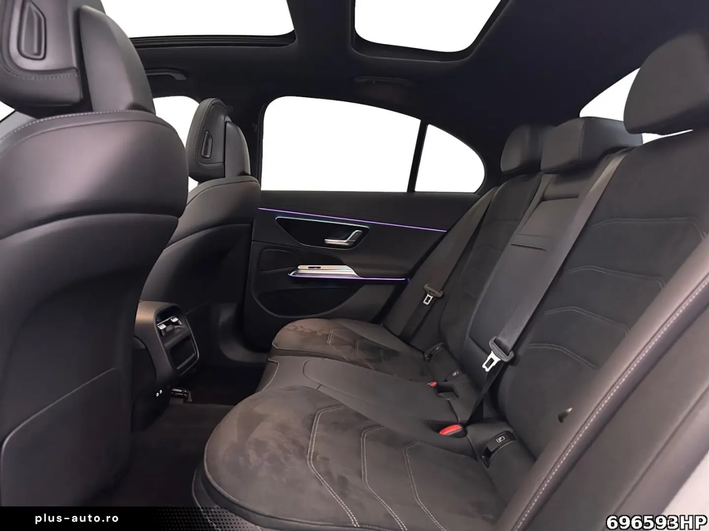 MERCEDES-BENZ E 400 e 4M AMG Night Pano 360  DIGITAL&hellip;