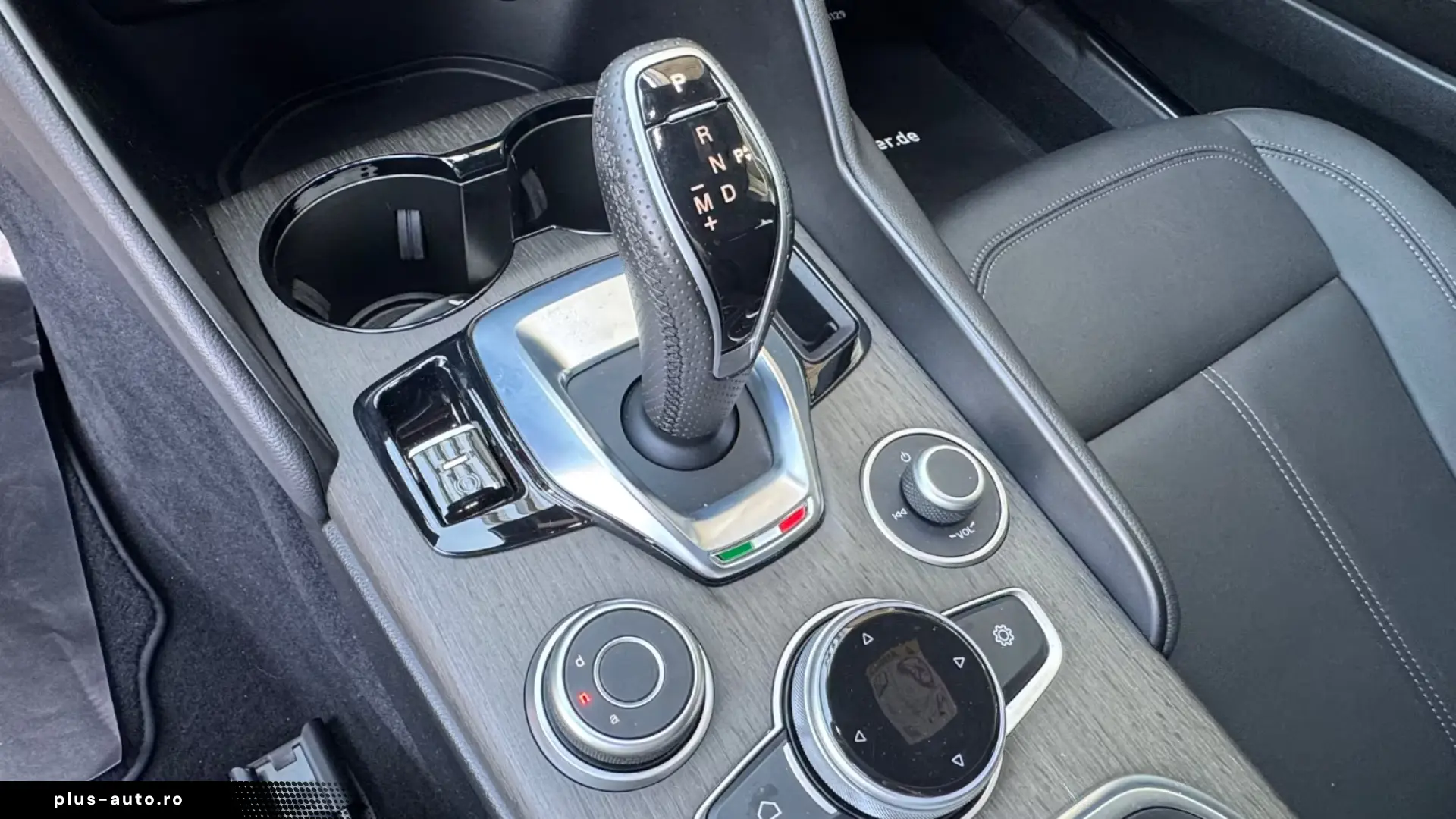Alfa Romeo Giulia Ti Q4 MEMORY ACC NAVI KAMERA LEDER