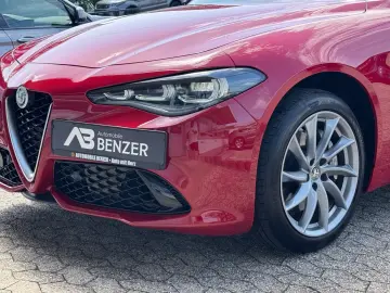 Alfa Romeo Giulia Ti Q4 MEMORY ACC NAVI KAMERA LEDER