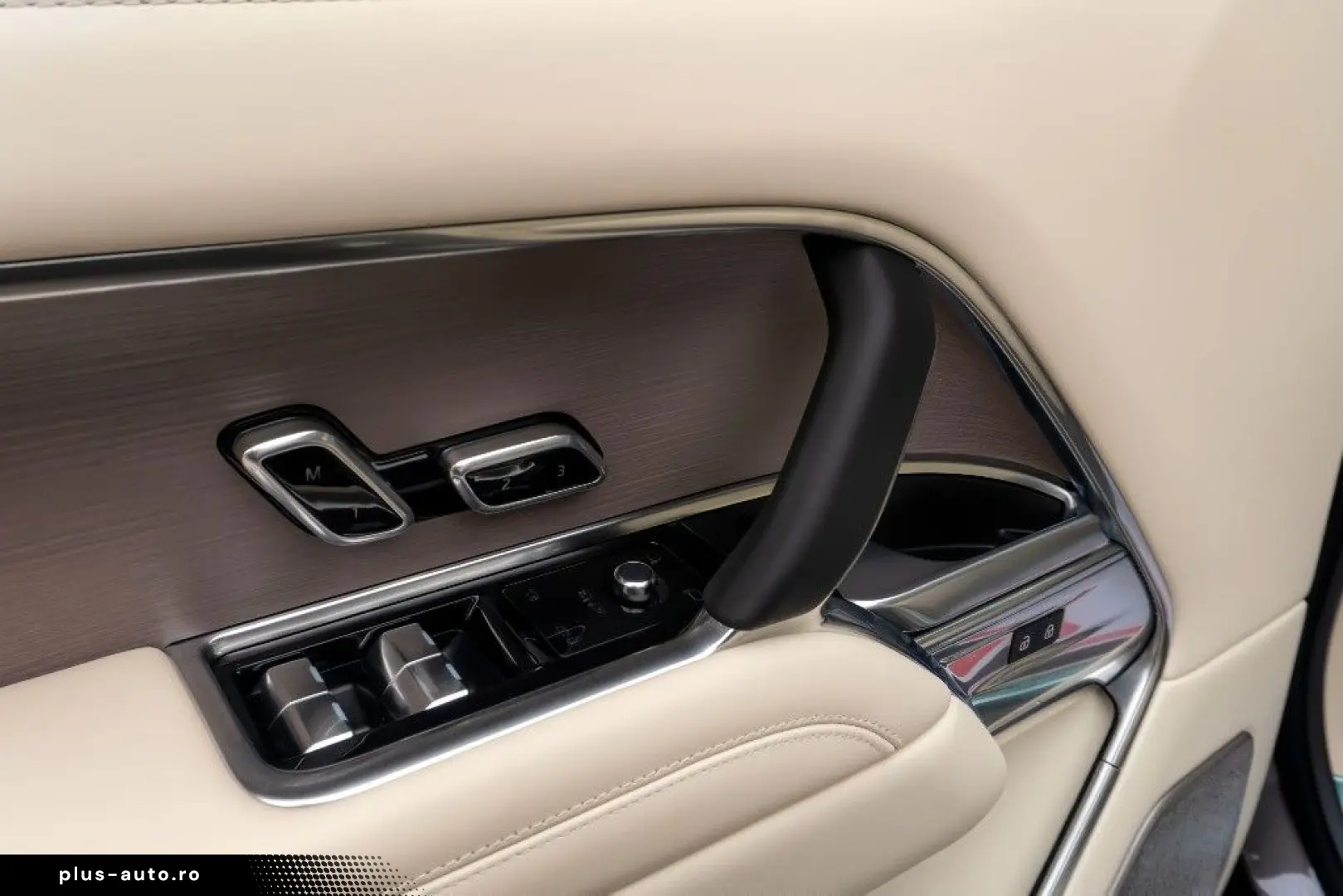 LAND ROVER Range Rover Autobiography Hybrid_L460_PHEV