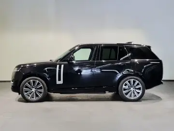 LAND ROVER Range Rover P550e Autobiography
