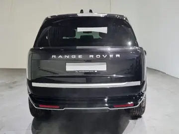 LAND ROVER Range Rover P550e Autobiography