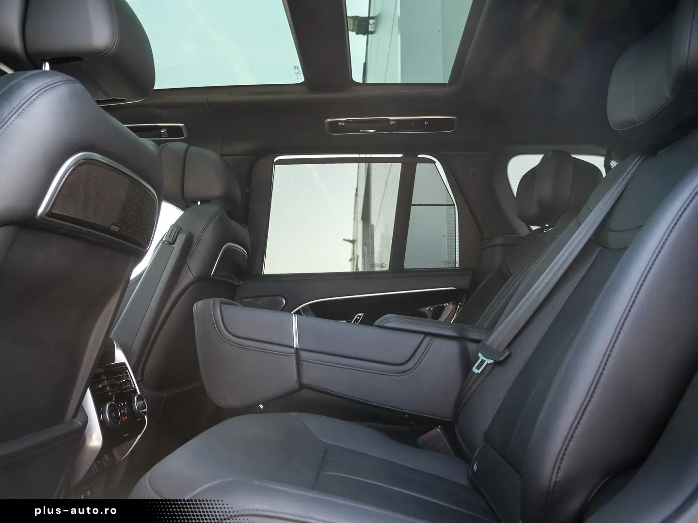 LAND ROVER Range Rover Autobiography Hybrid P550e EU6e Park