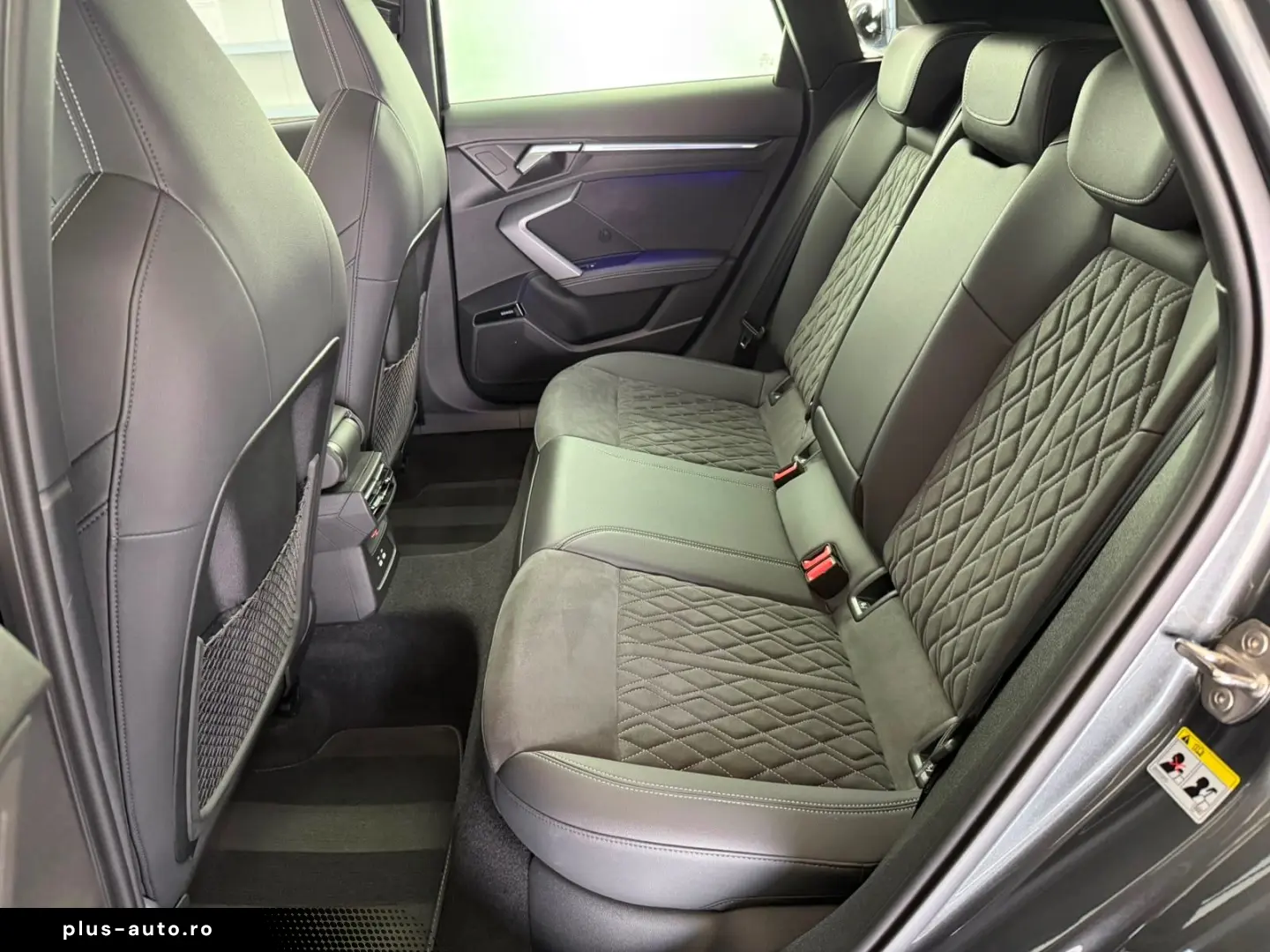 AUDI S3 Sportback 2.0 TFSI qu Pano Sonos Memor ACC Ma