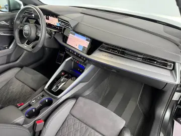 AUDI S3 Sportback 2.0 TFSI qu Pano Sonos Memor ACC Ma
