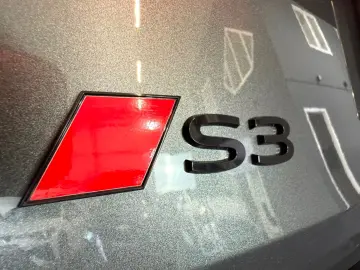 AUDI S3 Sportback 2.0 TFSI qu Pano Sonos Memor ACC Ma