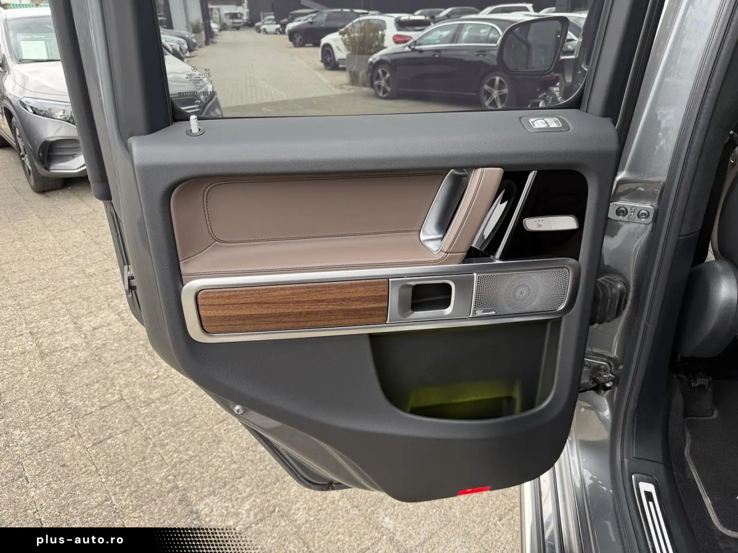 MERCEDES-BENZ G 450 d AMG Excl. Night DISTR Burm3D MBeam AHK