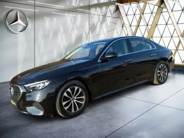 Mercedes-Benz E 200 Sedan Avant-garde Distronic