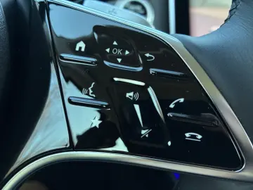 Mercedes-Benz E 200 Sedan Avant-garde Distronic