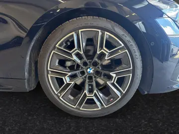 BMW 520d Lr. 571 - br. o.Anz. 48Mon 10`Km p.A.