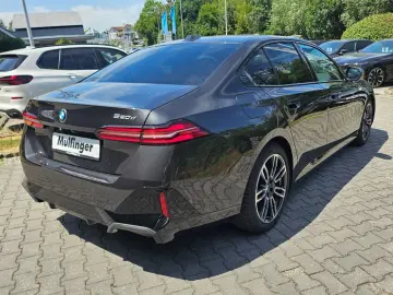 BMW 520d xDr.M Sport ICON HUD ACC SuView.Sitzbel.H K