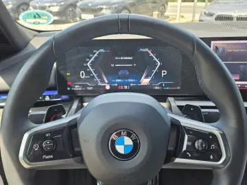 BMW 520d xDr.M Sport ICON HUD ACC SuView.Sitzbel.H K
