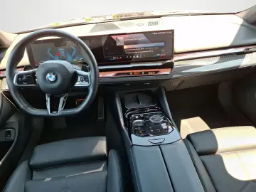 BMW 520d xDrive Limousine M Sportpaket Klimaaut. Mem