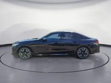 BMW 520i M SPORT AHK Panorama Driving Plus harman ka