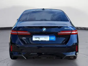BMW 520i M SPORT AHK Panorama Driving Plus harman ka