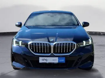BMW 520i M SPORT AHK Panorama Driving Plus harman ka